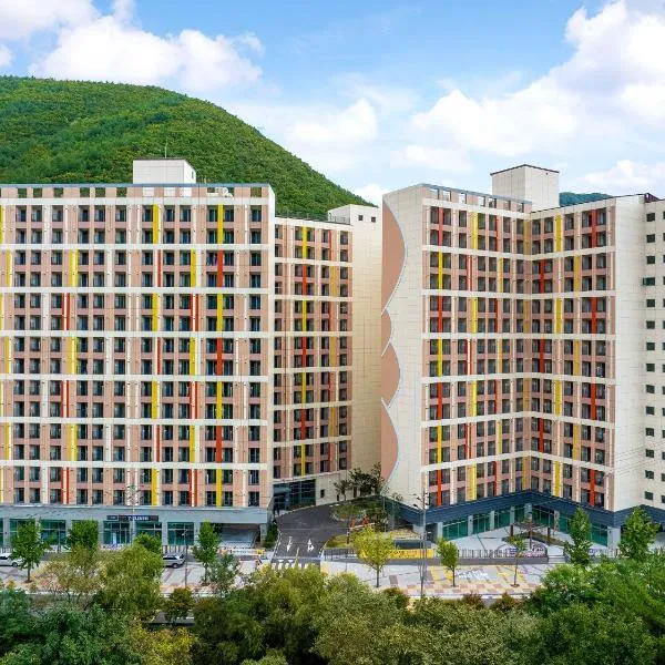 Ariari Hotel, hotel v destinaci Čongson