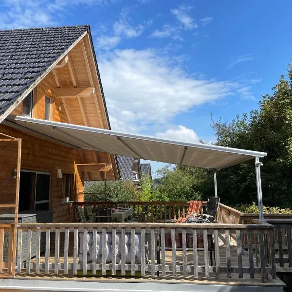 Haus Kleeblatt im Chiemgau、ジークスドルフのホテル