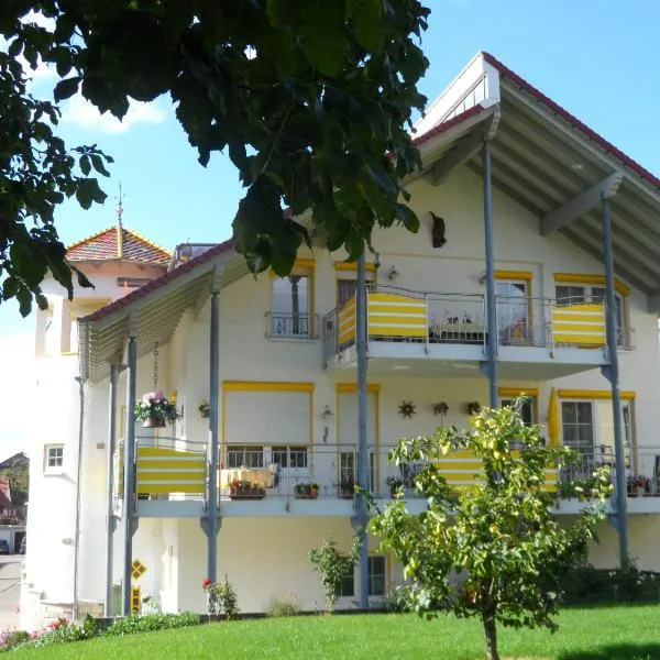 Pension Lichterturm, hotel v destinaci Beuren