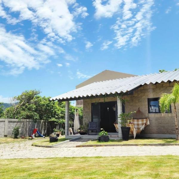 Sossego e pé na areia no Sul da Ilha