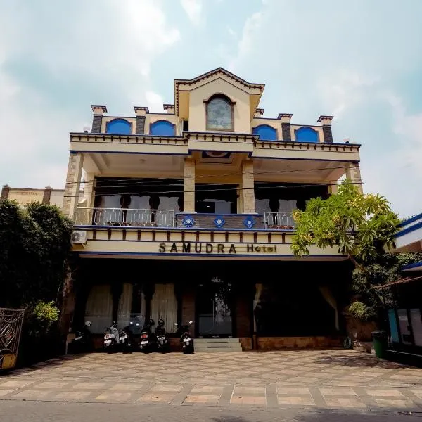 Samudra Hotel – hotel w mieście Jepara