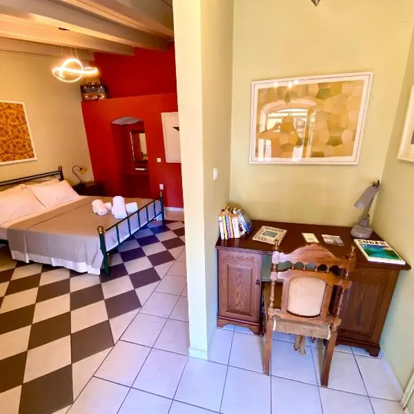 Tortuga Studios Aegina Port, hotel in Aegina Town
