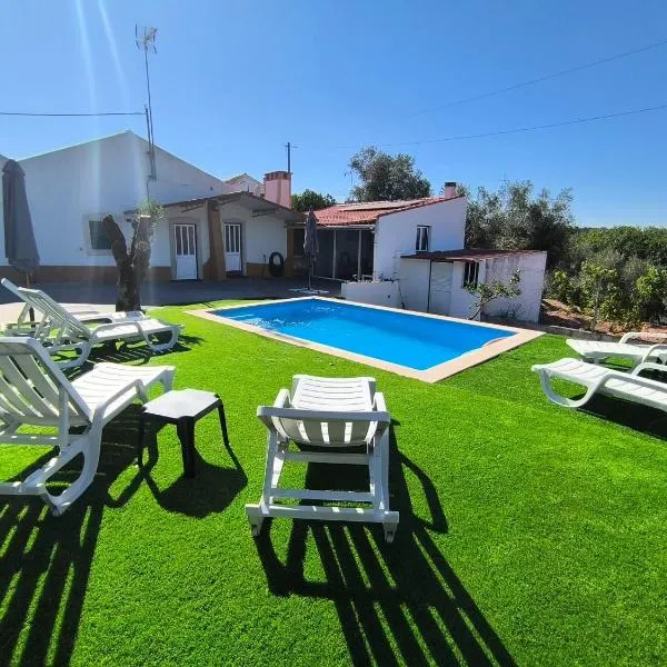Fatima Villas, hotel in Ourém