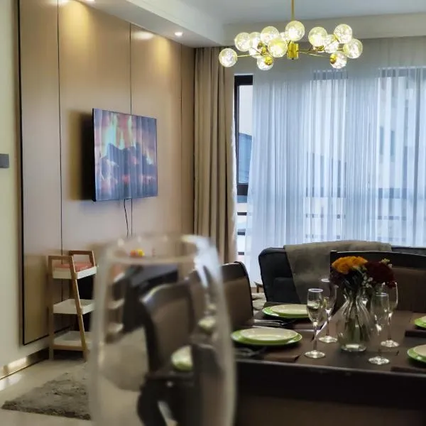 Lola's Haven - 75" Screen, Heated Pool, Gym, Views, hotel in Nairobi