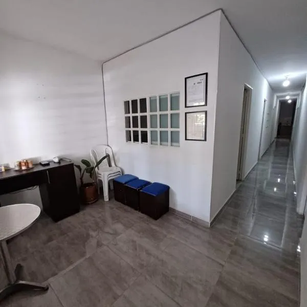 FAMILY HOUSE CN, hotel en Cali