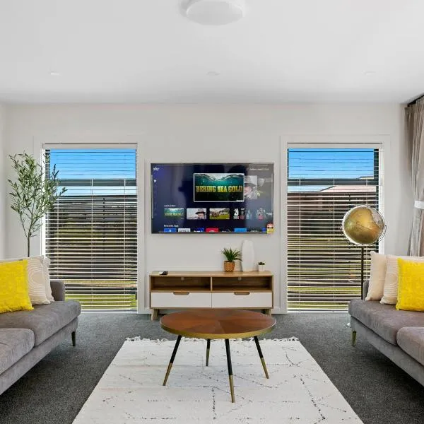 Taupo New Retreat - Stylish, Convenient and Gully track to the lake, hotel v destinaci Taupo