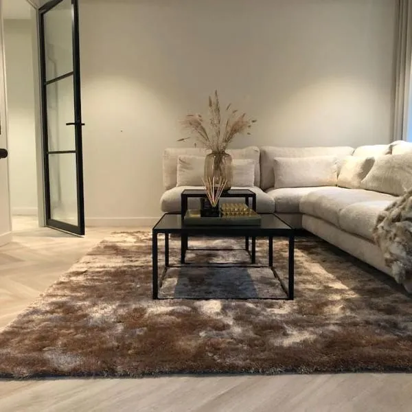 Modern Luxurious Apartment 90 m2, hotel v destinaci Doetinchem