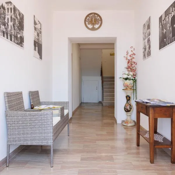 La Casa di Nonna Lina, hotel Saviore dellʼAdamellóban