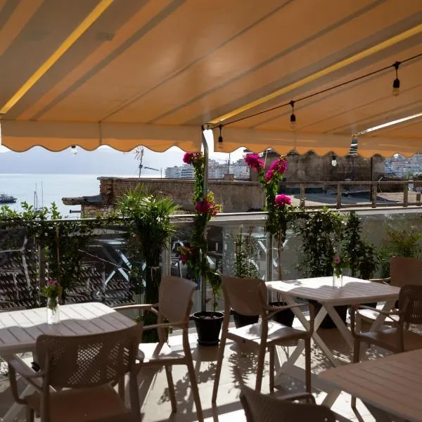 Jonian Boutique Hotel, hotel v destinaci Sarandë