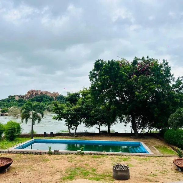Leo Comforts River Side Resort、ハンピのホテル