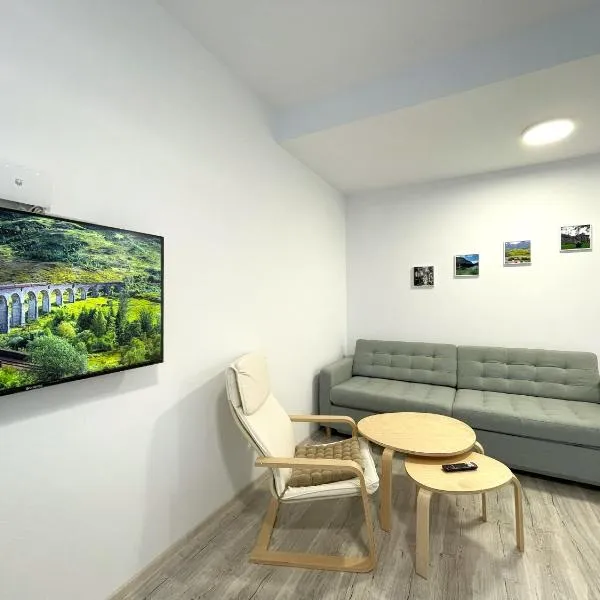 Zamora में, होटल Riverside Lindas Apartment close to Kalinderu