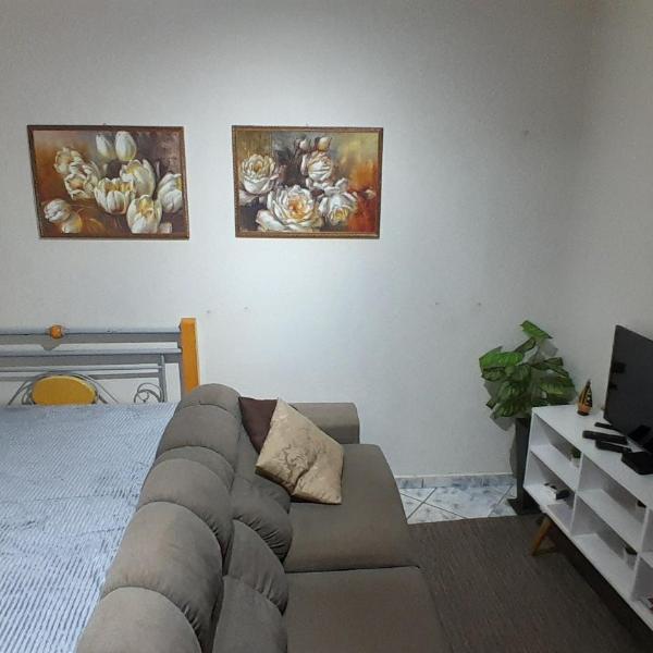 Casa para 9P com escada sem garagem