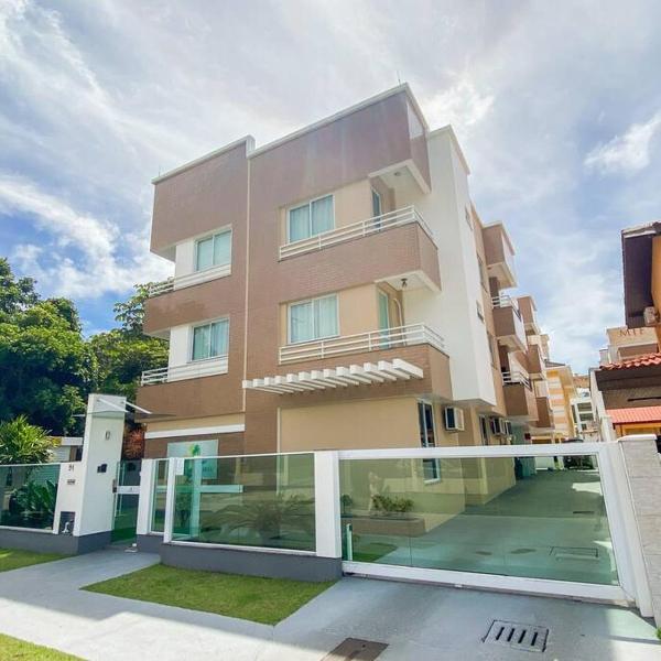Apartamento de 2 Quartos na Praia de Palmas - 0117