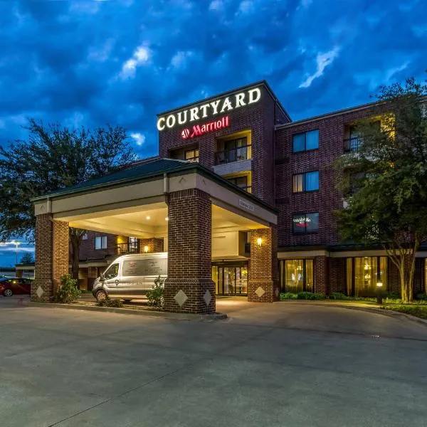 Courtyard Dallas DFW Airport South/Irving, hotel v destinaci Irving