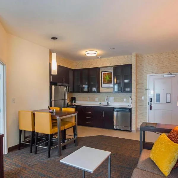 Residence Inn by Marriott Denton, hotel v destinaci Denton