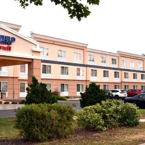 Fairfield Inn Hartford Airport, hotel v destinaci Windsor Locks