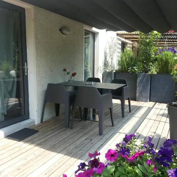 Casa al Lido, hotel v destinaci Locarno