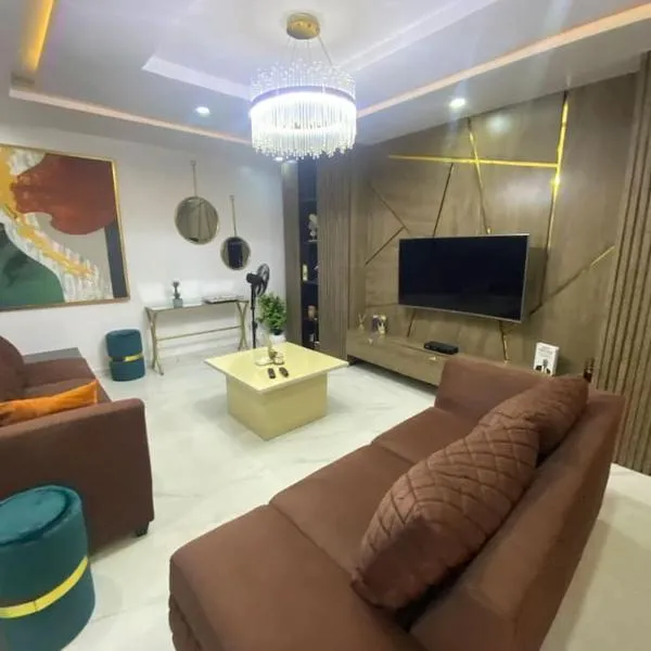HST - 3BED Duplex Chevron - Lekki, hotel u gradu Ikuata