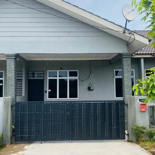 Aizat Homestay Tembila Besut Murah, hotel v destinaci Jertih