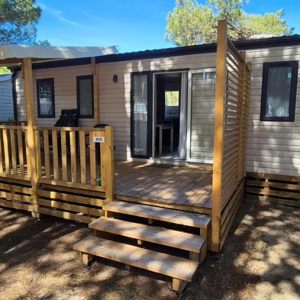 Mobil Home P171 Le Castellas, khách sạn ở Sète