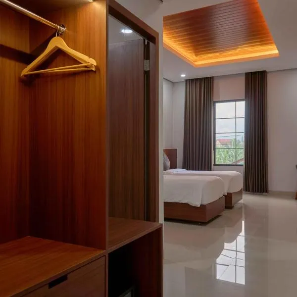 Sakanti Inn Wonosobo – hotel w mieście Kalibeber