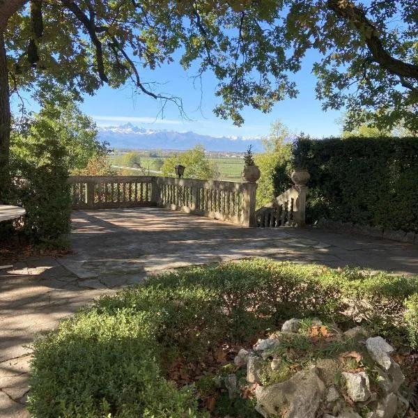 Villa La Quercia Country House, hotel in Sommariva del Bosco