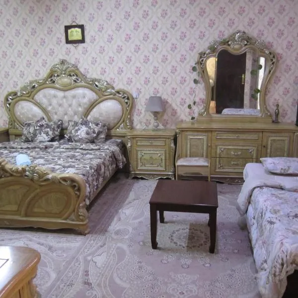 العين الهيلي مصباح بيت 11, hotel v destinaci Al Ajn