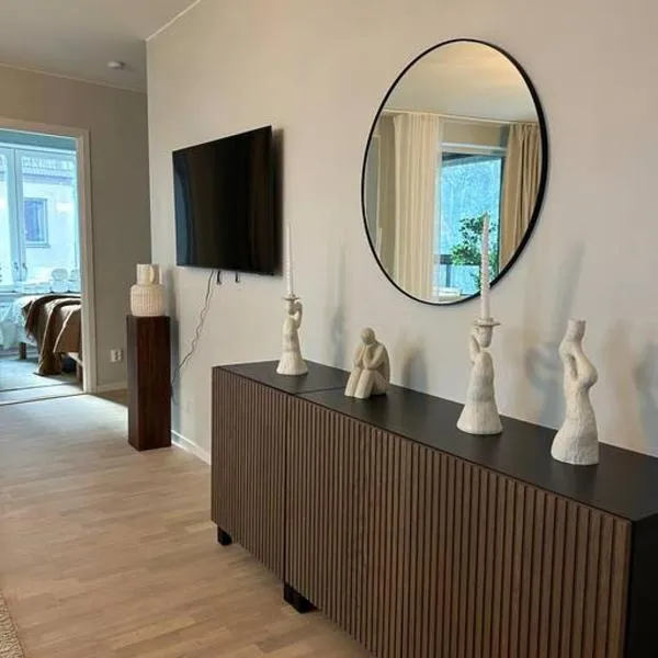 Stylish Waterfront Apt Stockholm, hotel in Stockholm