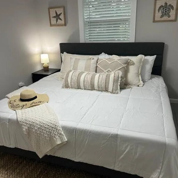 The Sunshine Homestay, Hotel in New Smyrna Beach