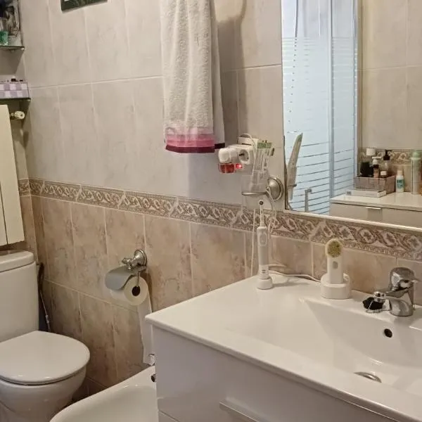 Habitación en casa de María, hotel v destinaci Huelva