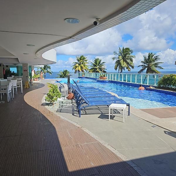 Ap70 m2 condomínio luxo Costa Espanha- Salvador- pré Carnaval -Réveillon em praia exclusiva- Vista Mar - Foto 4