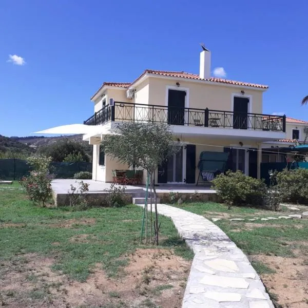 Villa Virginia, hotel v Lixouri