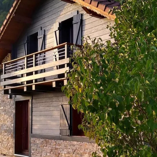 Superbe chalet Hautes Vosges, hótel í Cornimont