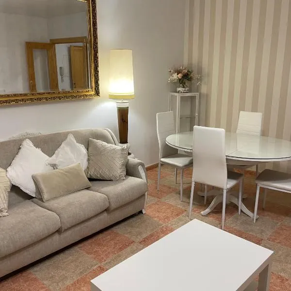 Apartamento El Mirador de Sierra Mágina II Noalejo entre Granada y Jaén, hotel in Noalejo