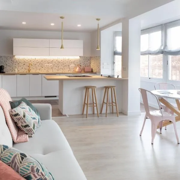 Apartamento Figueres Plaza Cataluña, hotel em Figueres