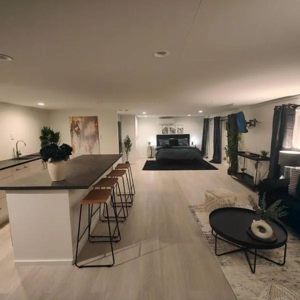 Beautiful studio near everything, hotel v Christchurchu