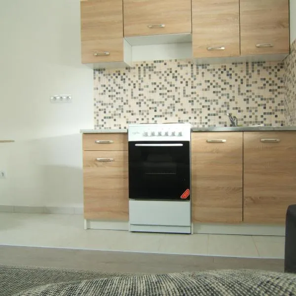 Kultúrház Apartman, hotel v Győru