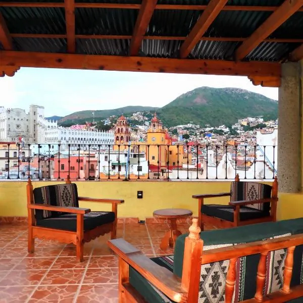 Plaza San Cayetano Panoramic House, hotel v destinaci Guanajuato
