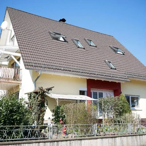 Haus Ursula, hotel v destinaci Ettenheim