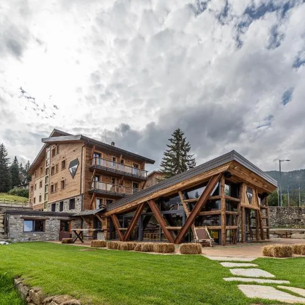 Avalanche - Alpine Boutique Hotel, hotel v destinácii Sauze dʼOulx