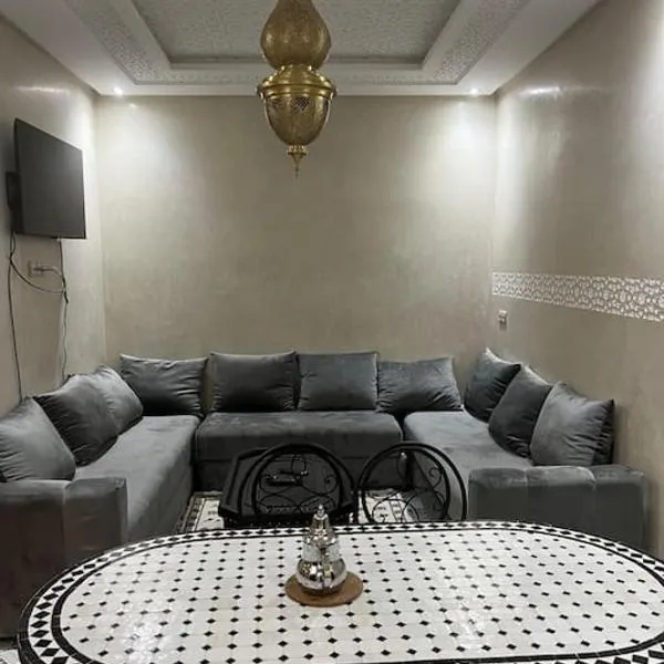 Appartement proche aeroport, hotel in Marrakesh