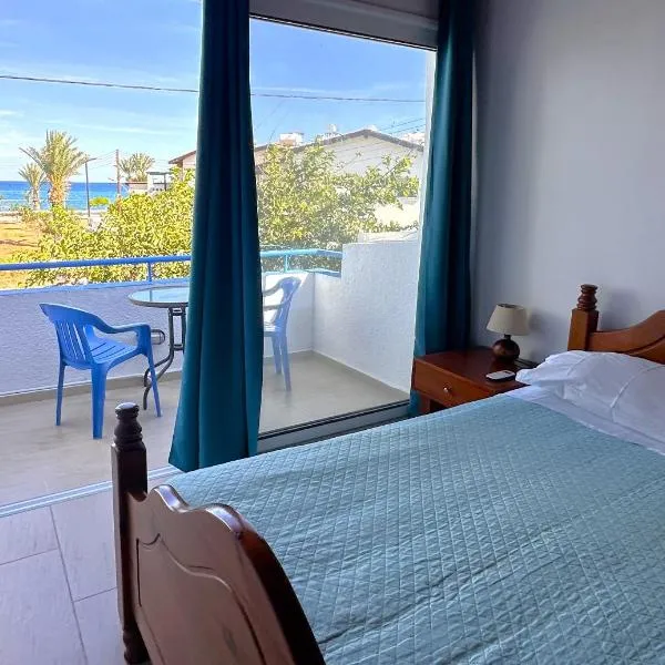 폴리스 크리소쿠오스에 위치한 호텔 Seafront Escape in Latchi