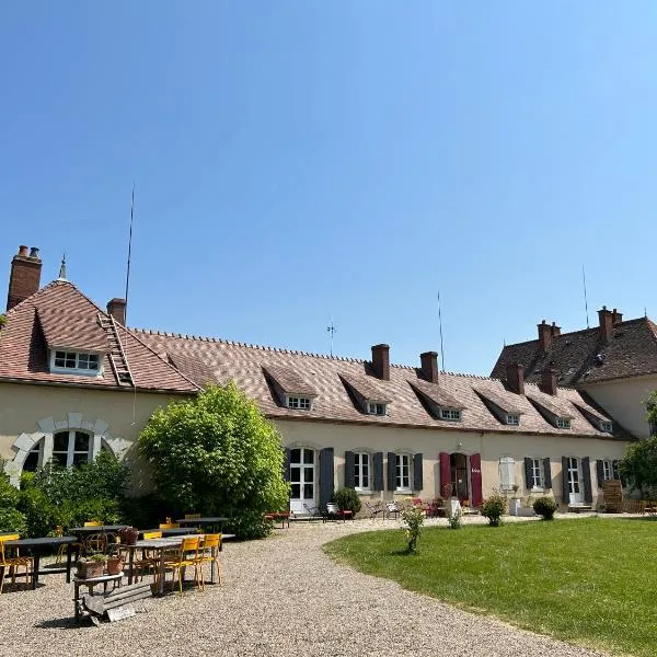 Château des Edelins, hotel v destinaci Bayet