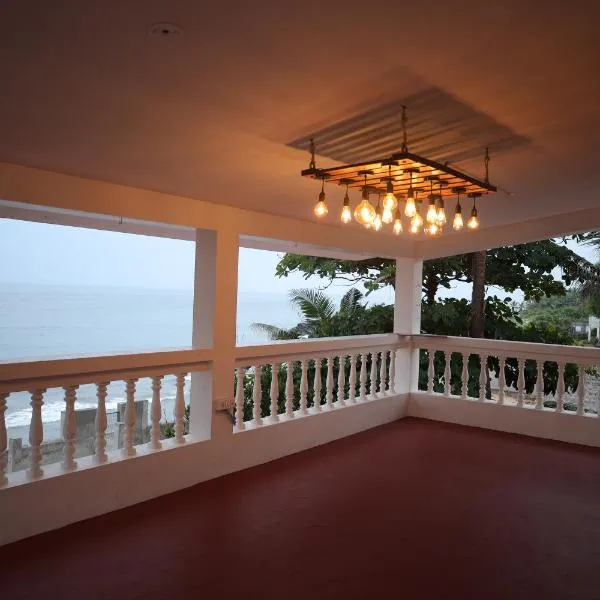 Le Serene Independent Beach Villa, hotel in Kottakupam