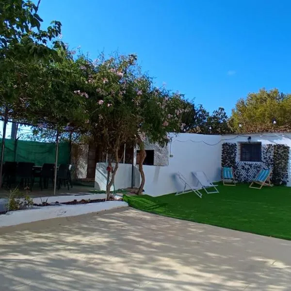 La Jordana 39, Calblanque, hotel u gradu Las Barracas