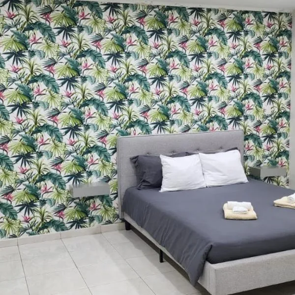 Vibrant Studio Near the Beach, hotel v destinaci Jan Thiel