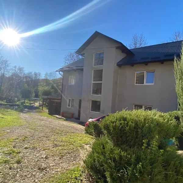 Edelweiss, ξενοδοχείο σε Lazeshchyna