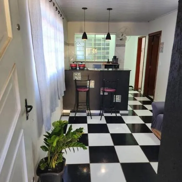 Apartamento em Lins - apto 04, hotel in Lins