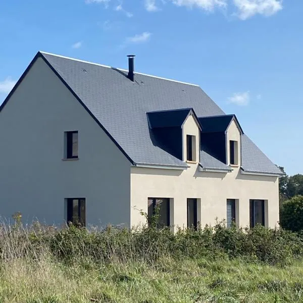 Maison de vacances, hotel in Longues-sur-Mer