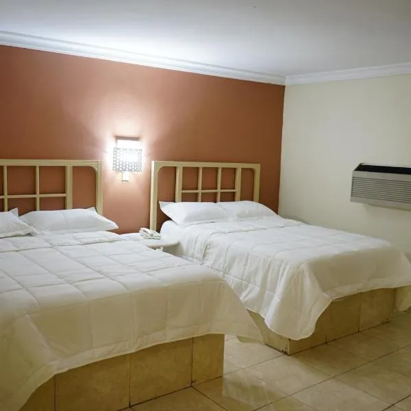 Hotel Posada del Sol Inn, hotel v destinaci Torreón